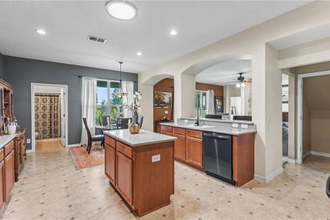Villa ou maison à vendre à Lake Wales, Floride: 5 chambres, 346.71 m2 № 2349898 - photo 9