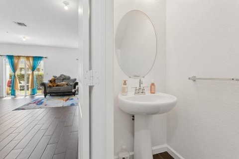 Adosado en venta en Lauderhill, Florida, 3 dormitorios, 138.98 m2 № 2146136 - foto 9