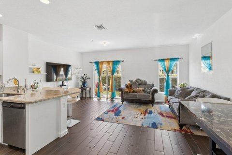 Adosado en venta en Lauderhill, Florida, 3 dormitorios, 138.98 m2 № 2146136 - foto 4