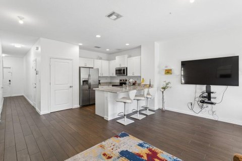 Adosado en venta en Lauderhill, Florida, 3 dormitorios, 138.98 m2 № 2146136 - foto 5