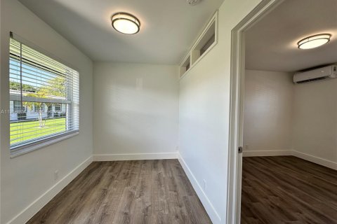 Appartement à louer à Hollywood, Floride: 1 chambre № 2029301 - photo 2