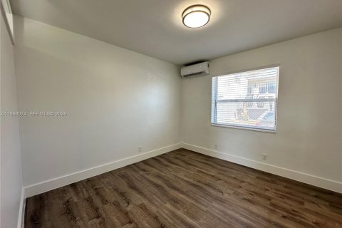 Appartement à louer à Hollywood, Floride: 1 chambre № 2029301 - photo 9