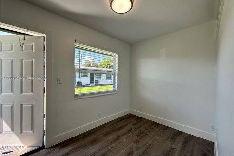 Appartement à louer à Hollywood, Floride: 1 chambre № 2029301 - photo 7