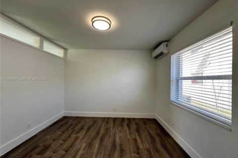 Appartement à louer à Hollywood, Floride: 1 chambre № 2029301 - photo 10