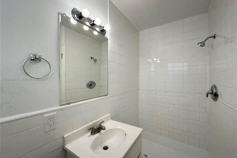 Appartement à louer à Hollywood, Floride: 1 chambre № 2029301 - photo 17