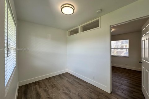 Appartement à louer à Hollywood, Floride: 1 chambre № 2029301 - photo 8