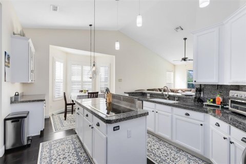 Casa en venta en Orlando, Florida, 4 dormitorios, 290.04 m2 № 1438121 - foto 8