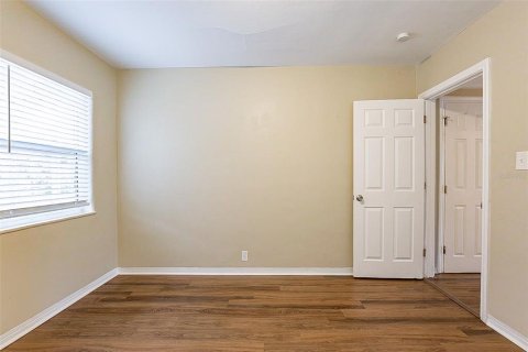 Villa ou maison à vendre à Saint Petersburg, Floride: 2 chambres, 78.04 m2 № 1769663 - photo 16