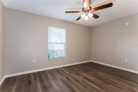 Casa en alquiler en Valrico, Florida, 3 dormitorios, 117.99 m2 № 1884270 - foto 12