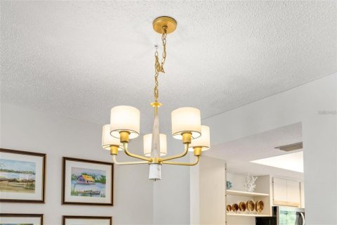 Condo in Sarasota, Florida, 2 bedrooms № 2104356 - photo 15