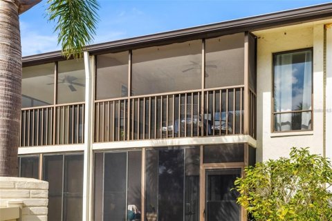 Condo in Sarasota, Florida, 2 bedrooms № 2104356 - photo 29