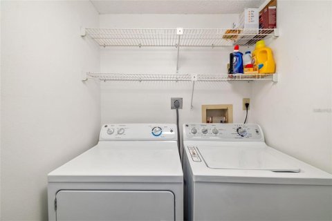 Condo in Sarasota, Florida, 2 bedrooms № 2104356 - photo 26
