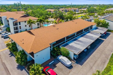 Condo in Sarasota, Florida, 2 bedrooms  № 2104356