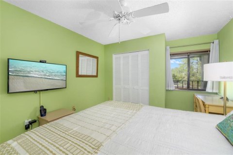 Condo in Sarasota, Florida, 2 bedrooms № 2104356 - photo 24