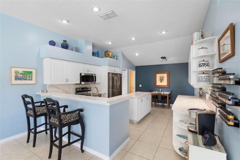 House in DeBary, Florida 4 bedrooms, 230.58 sq.m. № 1871267 - photo 30
