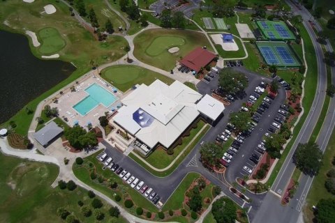Condo in Orlando, Florida, 2 bedrooms № 2216837 - photo 16