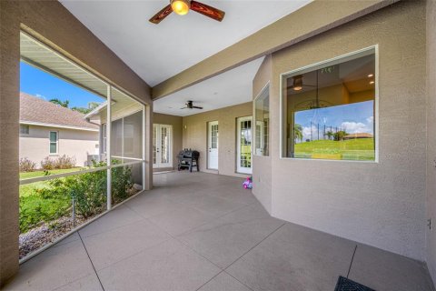 Casa en venta en Lakeland, Florida, 4 dormitorios, 284.75 m2 № 2200755 - foto 11
