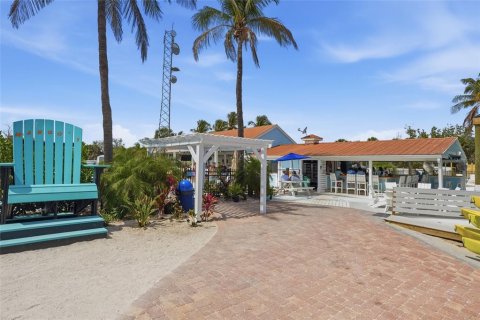 House in Captiva, Florida 4 bedrooms, 337.24 sq.m. № 2114984 - photo 10
