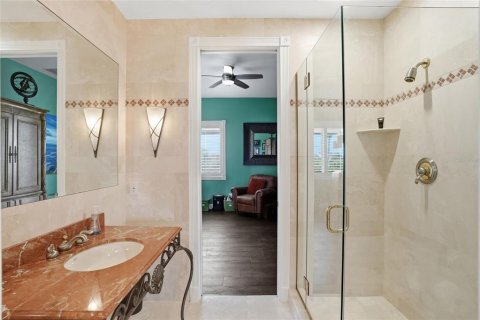 House in Captiva, Florida 4 bedrooms, 337.24 sq.m. № 2114984 - photo 19