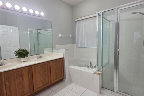 House in Kissimmee, Florida 4 bedrooms, 185.15 sq.m. № 2132487 - photo 5