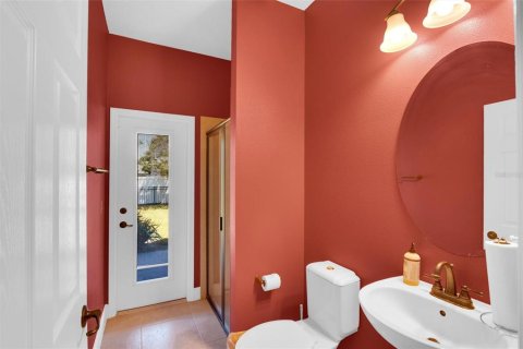 House in Orlando, Florida 7 bedrooms, 435.34 sq.m. № 1722682 - photo 12