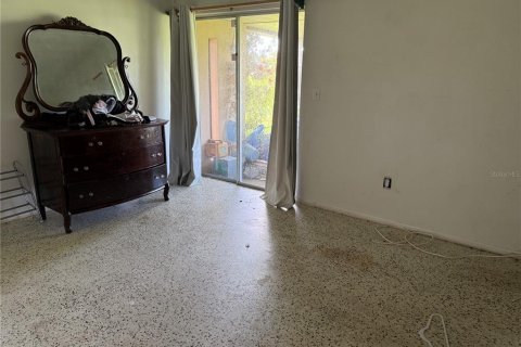 House in Port Charlotte, Florida 3 bedrooms, 118.73 sq.m. № 1903575 - photo 7