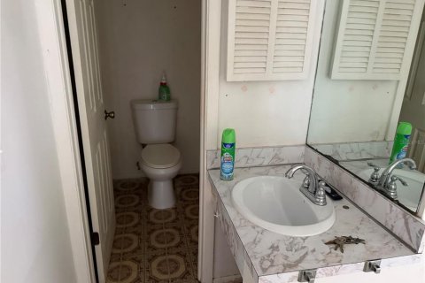 House in Port Charlotte, Florida 3 bedrooms, 118.73 sq.m. № 1903575 - photo 9