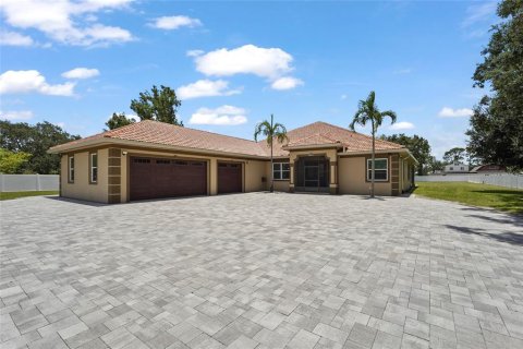 House in Bradenton, Florida 4 bedrooms, 294.22 sq.m. № 1823215 - photo 28