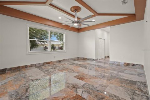 House in Bradenton, Florida 4 bedrooms, 294.22 sq.m. № 1823215 - photo 25