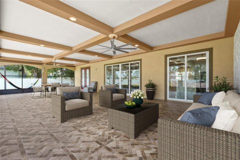 House in Bradenton, Florida 4 bedrooms, 294.22 sq.m. № 1823215 - photo 4