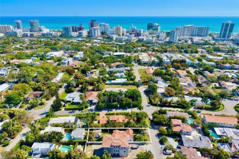 Terreno en venta en Miami Beach, Florida № 2046541 - foto 3