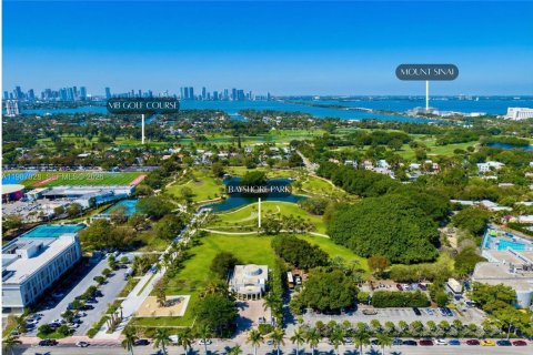 Terreno en venta en Miami Beach, Florida № 2046541 - foto 4