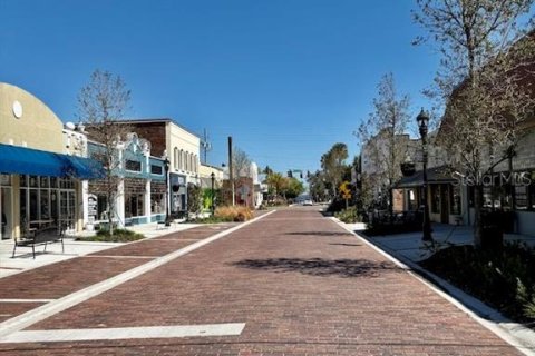 Commercial property in Green Cove Springs, Florida 79.34 sq.m. № 1658023 - photo 4