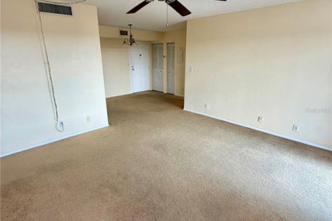 Condominio en venta en Bradenton, Florida, 2 dormitorios, 87.33 m2 № 2217220 - foto 4
