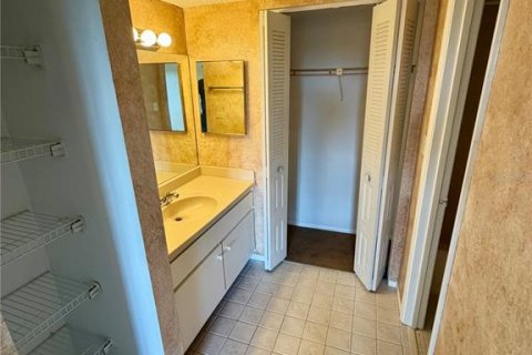 Condominio en venta en Bradenton, Florida, 2 dormitorios, 87.33 m2 № 2217220 - foto 12