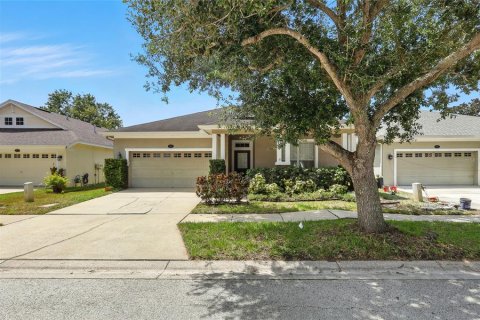 Villa ou maison à vendre à Lutz, Floride: 3 chambres, 223.06 m2 № 1916565 - photo 1