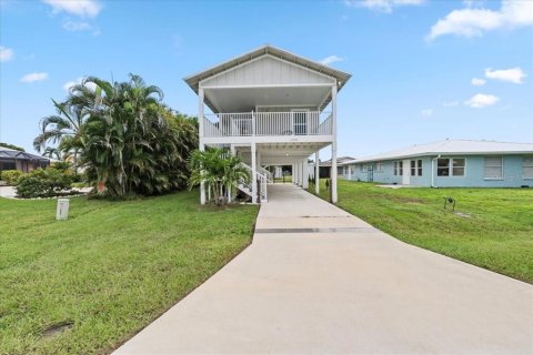 Villa ou maison à Punta Gorda, Floride 2 chambres, 83.61 m2 № 2130689