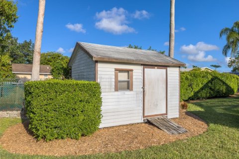 Villa ou maison à vendre à Homestead, Floride: 3 chambres, 122.26 m2 № 2068677 - photo 16