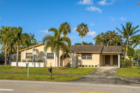 Villa ou maison à vendre à Homestead, Floride: 3 chambres, 122.26 m2 № 2068677 - photo 17