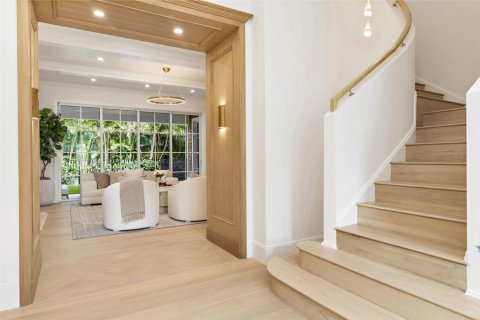 Villa ou maison à vendre à West Palm Beach, Floride: 5 chambres, 487.92 m2 № 2077867 - photo 4
