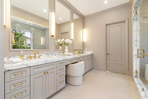 Villa ou maison à vendre à West Palm Beach, Floride: 5 chambres, 487.92 m2 № 2077867 - photo 17