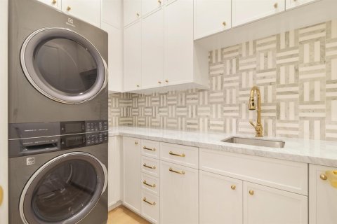 Villa ou maison à vendre à West Palm Beach, Floride: 5 chambres, 487.92 m2 № 2077867 - photo 25
