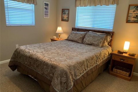 House in Port Charlotte, Florida 2 bedrooms, 88.07 sq.m. № 2204493 - photo 15