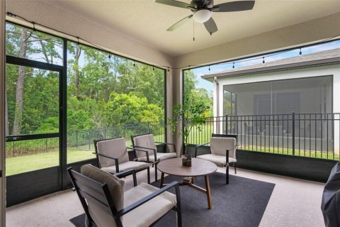 House in Winter Park, Florida 4 bedrooms, 202.99 sq.m. № 1894606 - photo 28