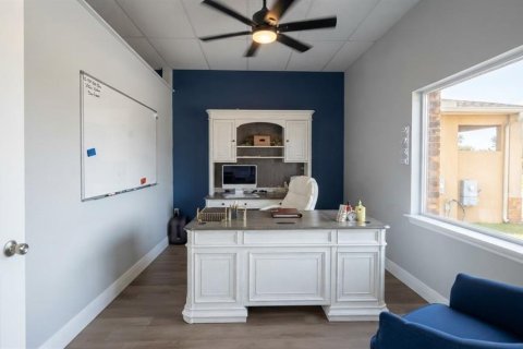 Immobilier commercial à louer à Polk City, Floride: 120.77 m2 № 2134030 - photo 9