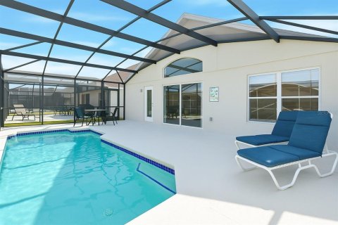 House in Kissimmee, Florida 5 bedrooms, 182.09 sq.m. № 1543494 - photo 2