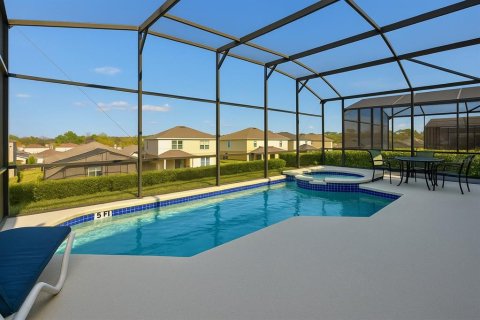 House in Kissimmee, Florida 5 bedrooms, 182.09 sq.m. № 1543494 - photo 5