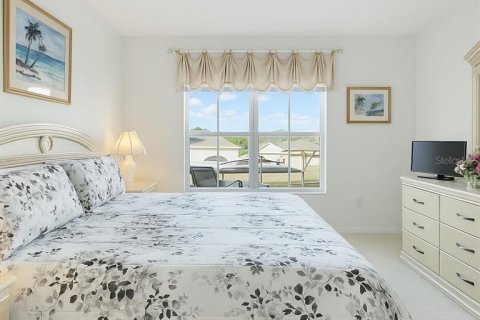 House in Kissimmee, Florida 5 bedrooms, 182.09 sq.m. № 1543494 - photo 22