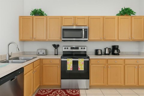 House in Kissimmee, Florida 5 bedrooms, 182.09 sq.m. № 1543494 - photo 30