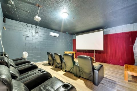 Casa en venta en Kissimmee, Florida, 7 dormitorios, 270.72 m2 № 1642160 - foto 10